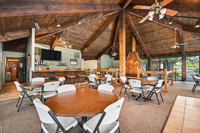2015 S Finley Road 1107, Lombard, IL 60148