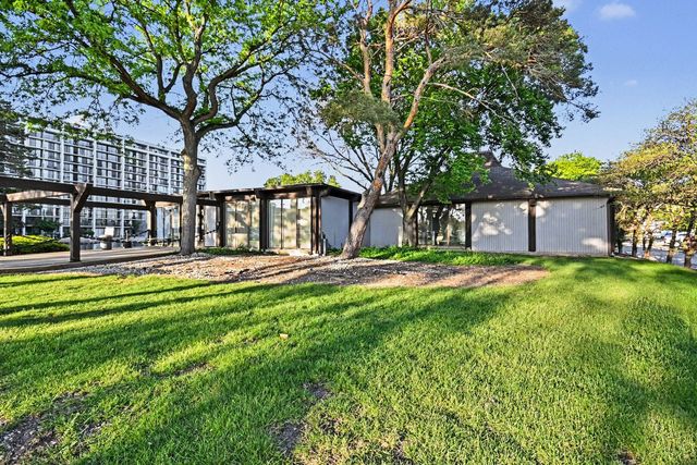 2015 S Finley Road 1107, Lombard, IL 60148