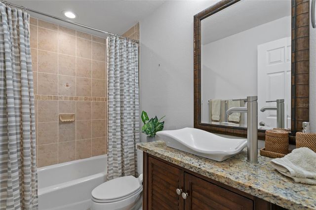 4815 W SAN RAFAEL STREET, Tampa, FL 33629