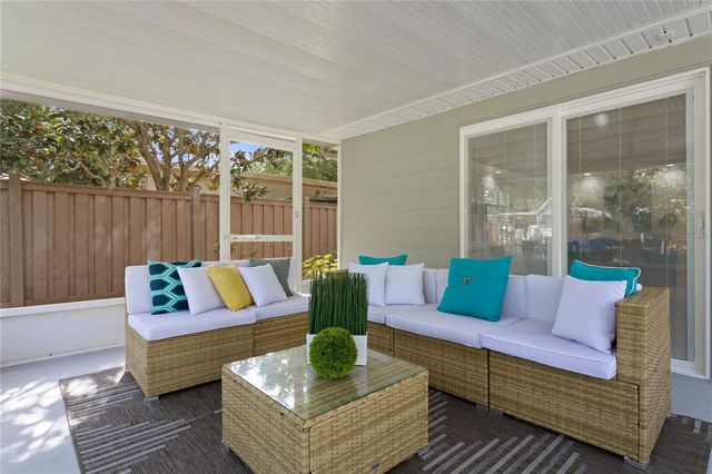 4815 W SAN RAFAEL STREET, Tampa, FL 33629