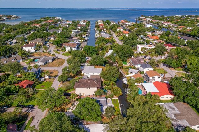 4815 W SAN RAFAEL STREET, Tampa, FL 33629
