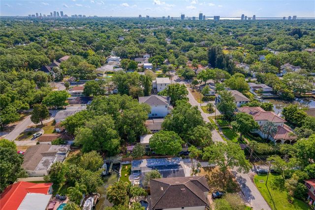 4815 W SAN RAFAEL STREET, Tampa, FL 33629
