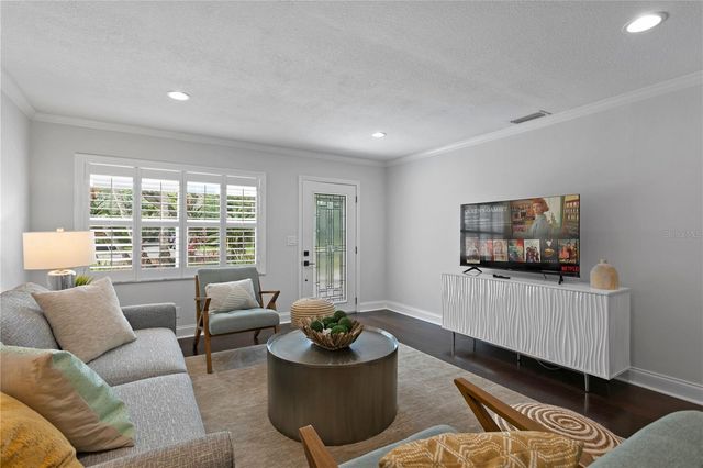 4815 W SAN RAFAEL STREET, Tampa, FL 33629