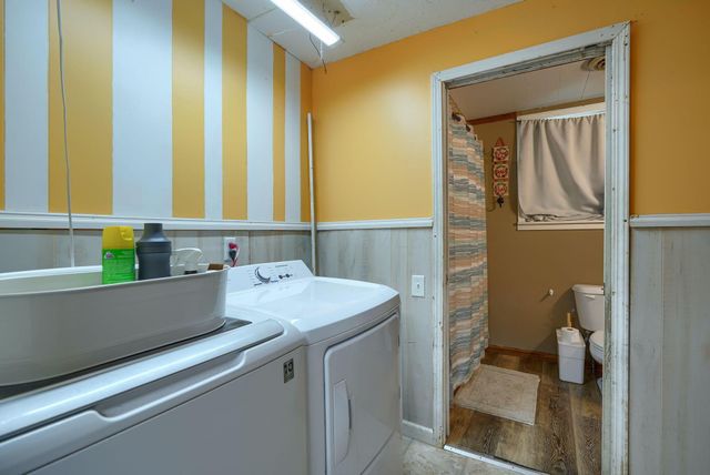 206 W Water Street, New Lexington, OH 43764