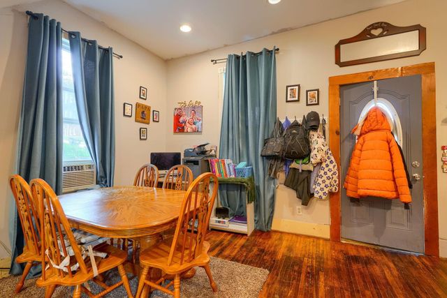 206 W Water Street, New Lexington, OH 43764