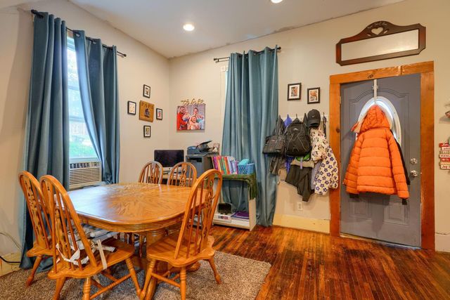 206 W Water Street, New Lexington, OH 43764