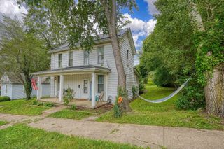 206 W Water Street, New Lexington, OH 43764