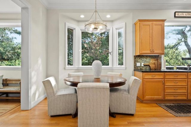310 Old Spanish Trail, Portola Valley, CA 94028