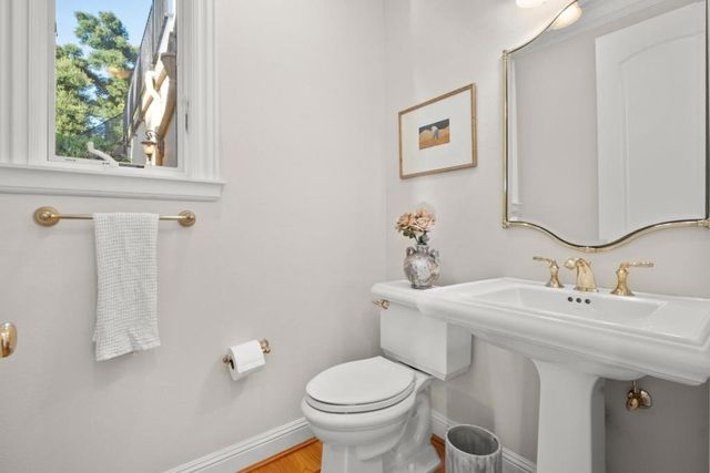 310 Old Spanish Trail, Portola Valley, CA 94028