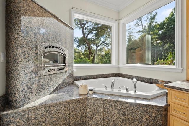310 Old Spanish Trail, Portola Valley, CA 94028