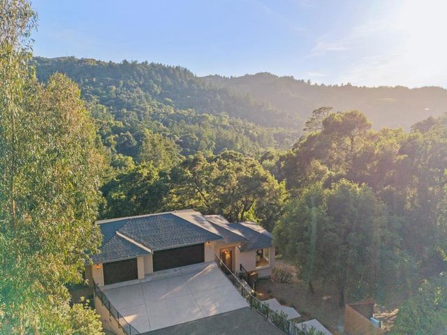 310 Old Spanish Trail, Portola Valley, CA 94028