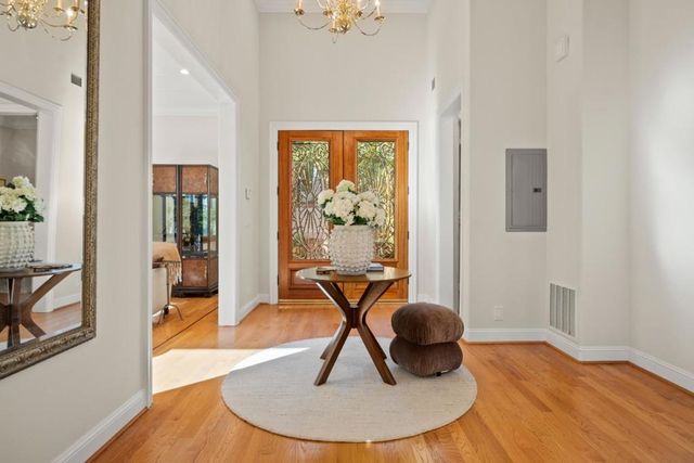 310 Old Spanish Trail, Portola Valley, CA 94028