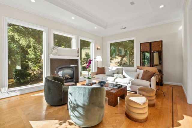 310 Old Spanish Trail, Portola Valley, CA 94028