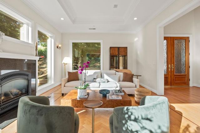310 Old Spanish Trail, Portola Valley, CA 94028