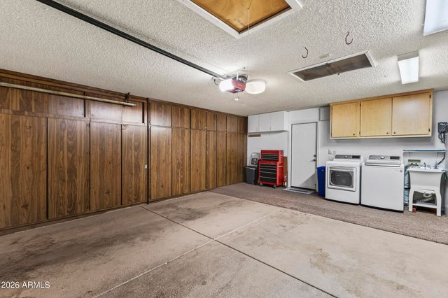 13047 W BALLAD Drive, Sun City West, AZ 85375