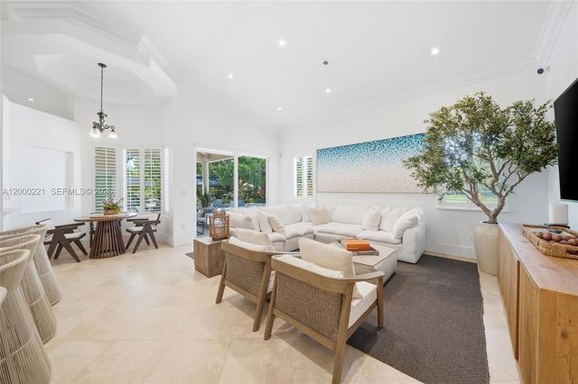 9901 SW 145th St, Miami, FL 33176