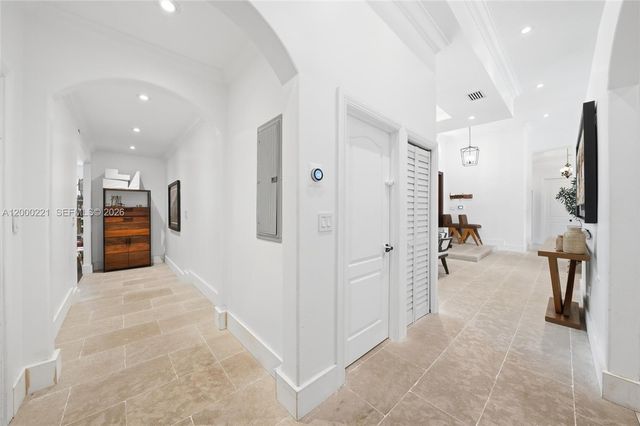 9901 SW 145th St, Miami, FL 33176