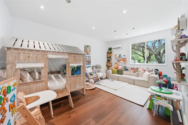 9901 SW 145th St, Miami, FL 33176