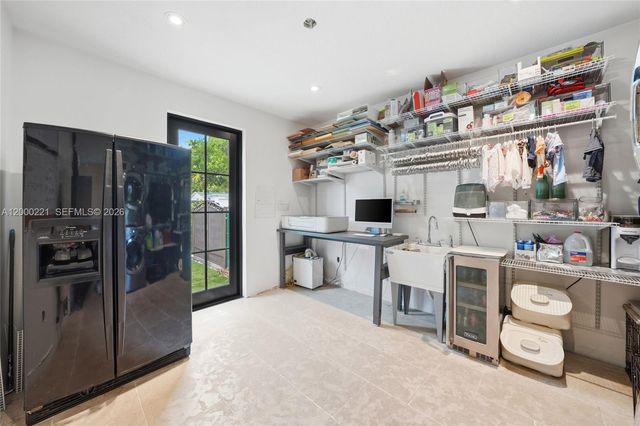 9901 SW 145th St, Miami, FL 33176