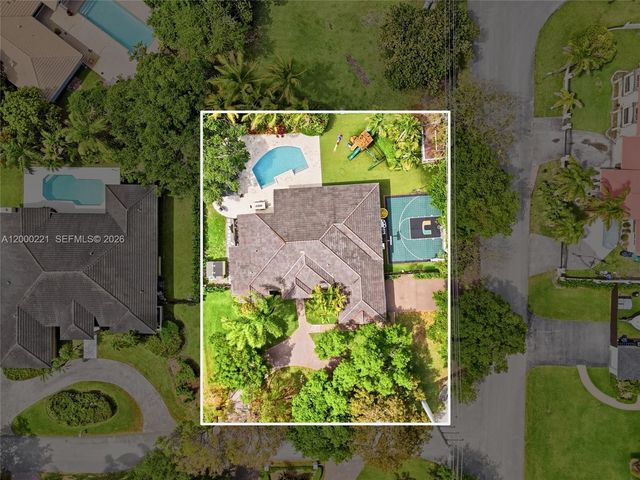 9901 SW 145th St, Miami, FL 33176