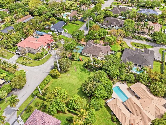 9901 SW 145th St, Miami, FL 33176