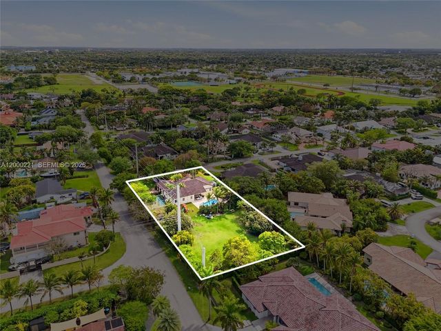 9901 SW 145th St, Miami, FL 33176