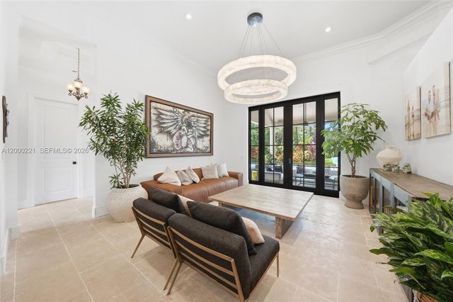 9901 SW 145th St, Miami, FL 33176