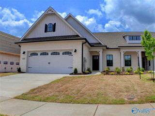 439 SW Ripple Lake Drive, Huntsville, AL 35824