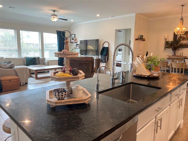 9422 Alpine Cove Drive, Richmond, TX 77406