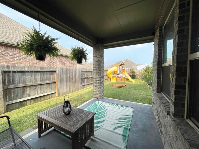 9422 Alpine Cove Drive, Richmond, TX 77406