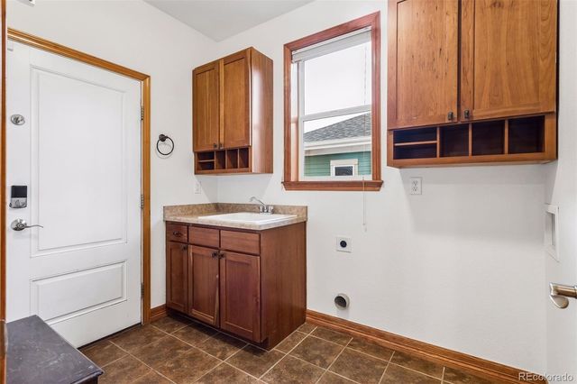 2674 Elmira Street, Denver, CO 80238