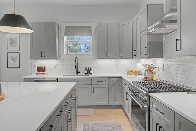 4203 Murray Pl, Nashville, TN 37216