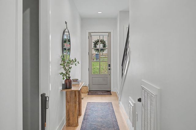 4203 Murray Pl, Nashville, TN 37216