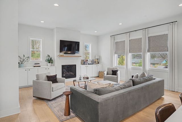 4203 Murray Pl, Nashville, TN 37216