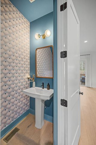 4203 Murray Pl, Nashville, TN 37216