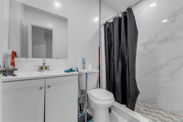 329 NW 13th St, Homestead, FL 33030