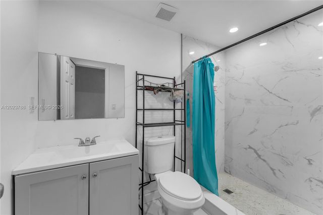 329 NW 13th St, Homestead, FL 33030