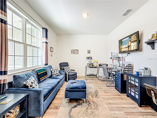 8820 SW 104TH CIRCLE, Ocala, FL 34481