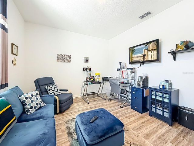 8820 SW 104TH CIRCLE, Ocala, FL 34481