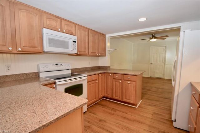 2407 Whaler CT, Virginia Beach, VA 23451