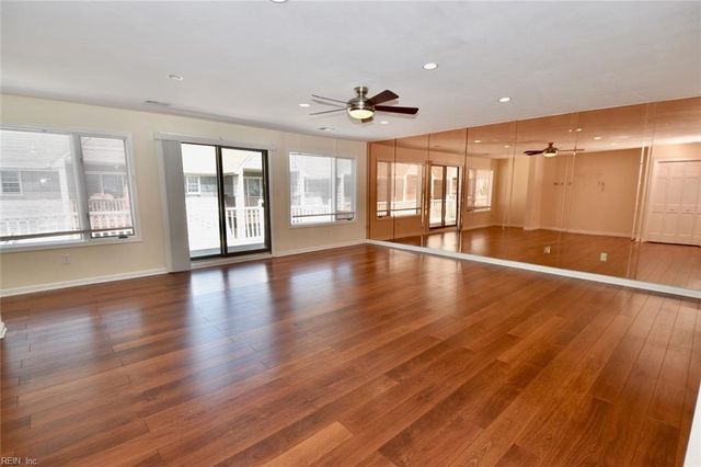 2407 Whaler CT, Virginia Beach, VA 23451