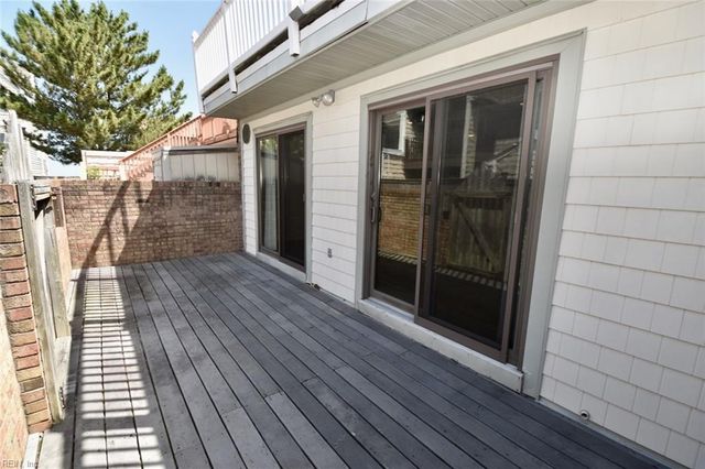 2407 Whaler CT, Virginia Beach, VA 23451