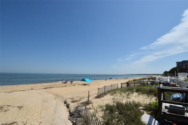 2407 Whaler CT, Virginia Beach, VA 23451