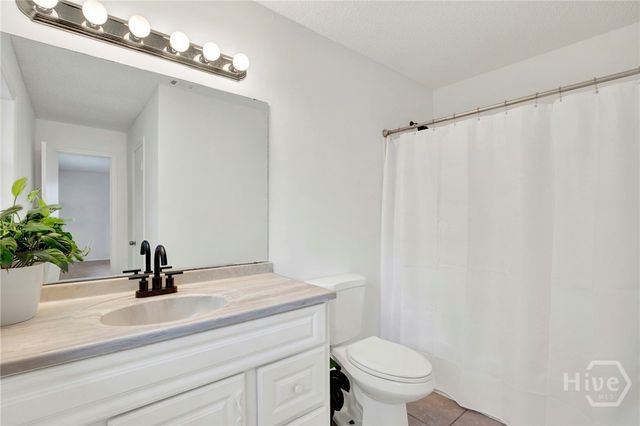 4208 Fayette Street, Savannah, GA 31405