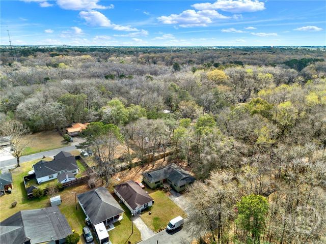 4208 Fayette Street, Savannah, GA 31405