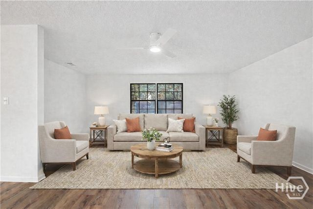 4208 Fayette Street, Savannah, GA 31405