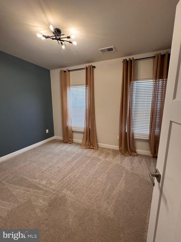 2618 VELOCITY RD, Herndon, VA 20171