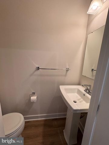 2618 VELOCITY RD, Herndon, VA 20171