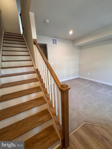 2618 VELOCITY RD, Herndon, VA 20171