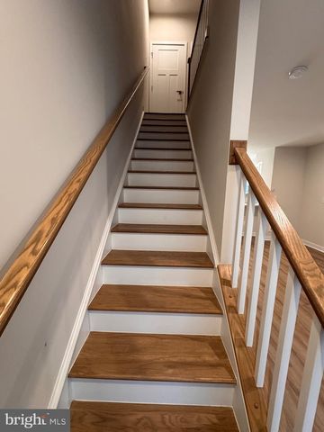 2618 VELOCITY RD, Herndon, VA 20171